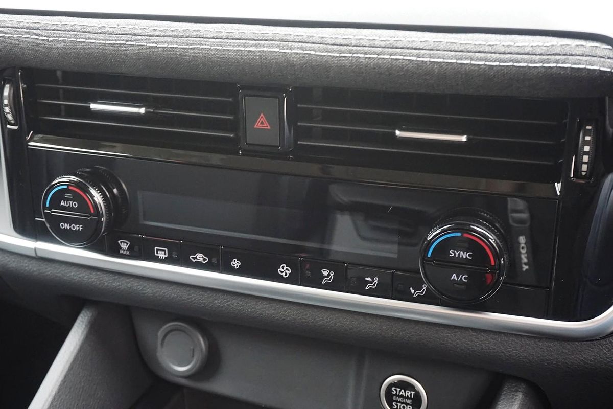2025 Nissan QASHQAI ST J12