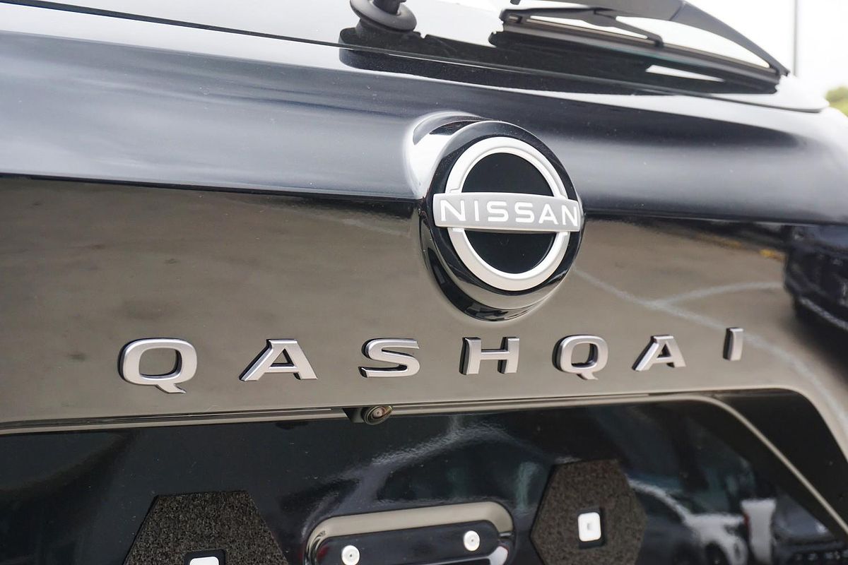2025 Nissan QASHQAI ST J12