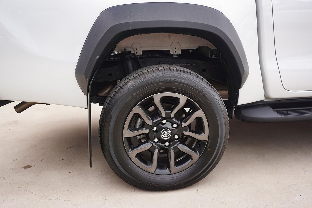 2024 Toyota Hilux Rogue 48V GUN126R 4X4