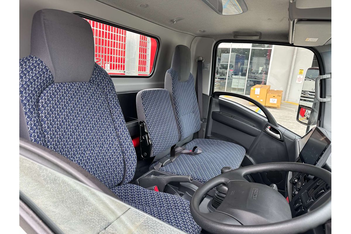 2025 Isuzu NPR 45/55-155 Manual MWB Tradepack NO ADBLUE OR DPD  4x2