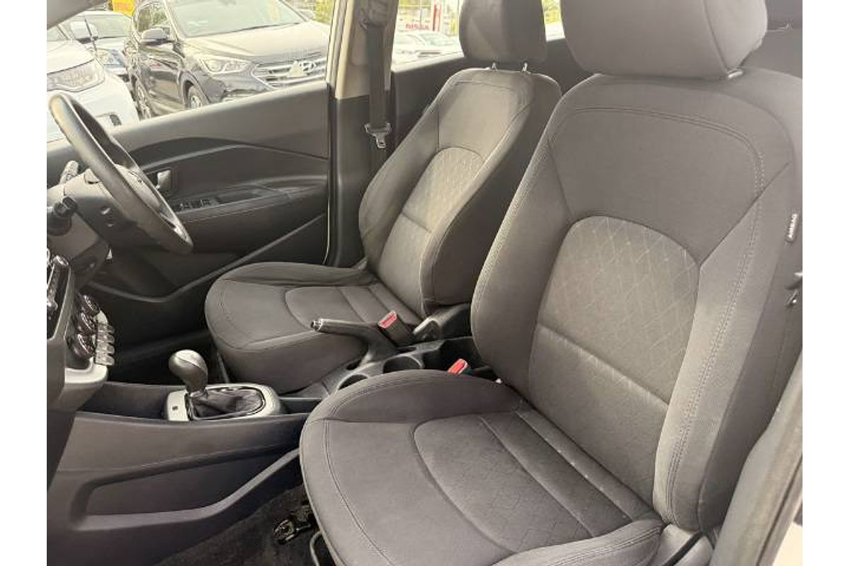 2016 Kia Rio S UB