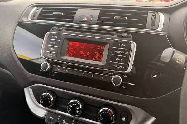 2016 Kia Rio S UB