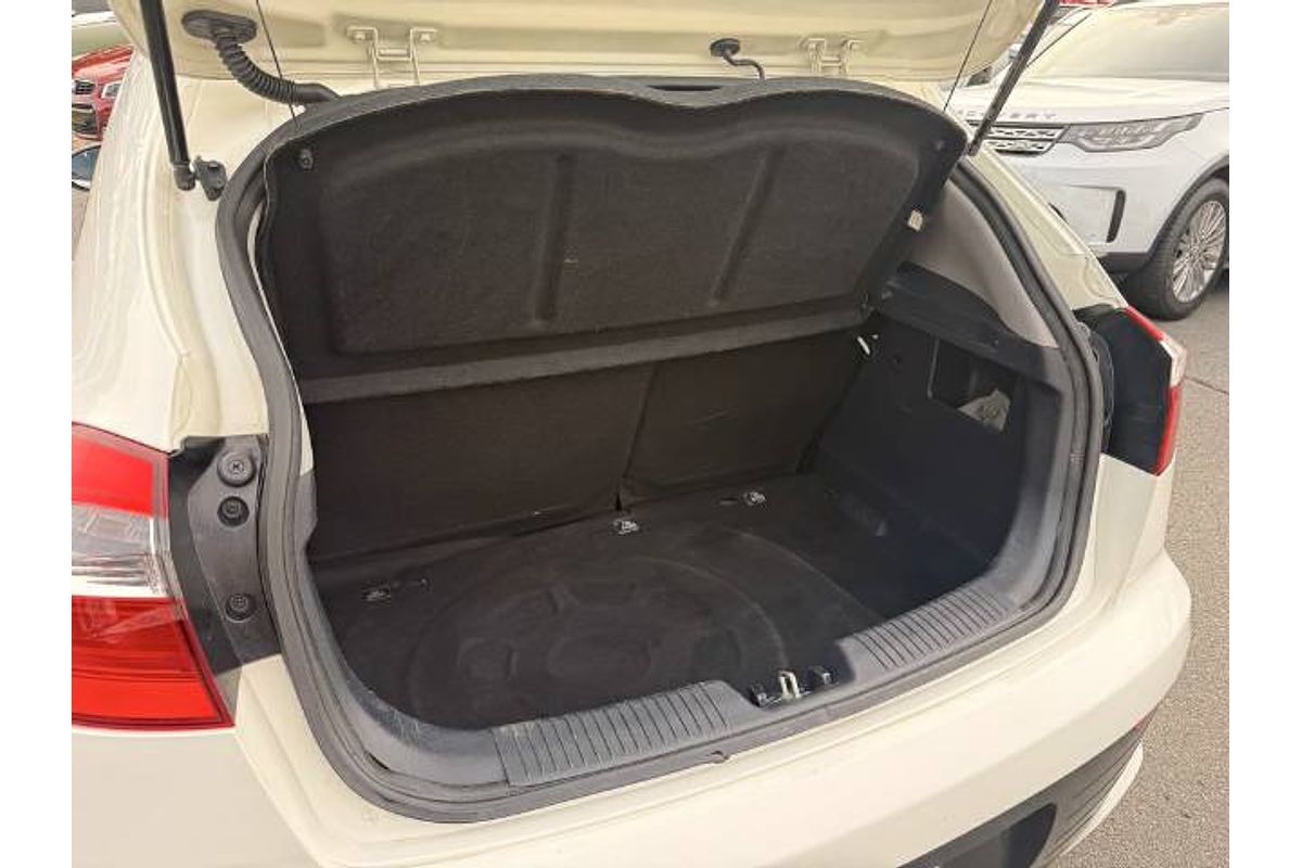 2016 Kia Rio S UB