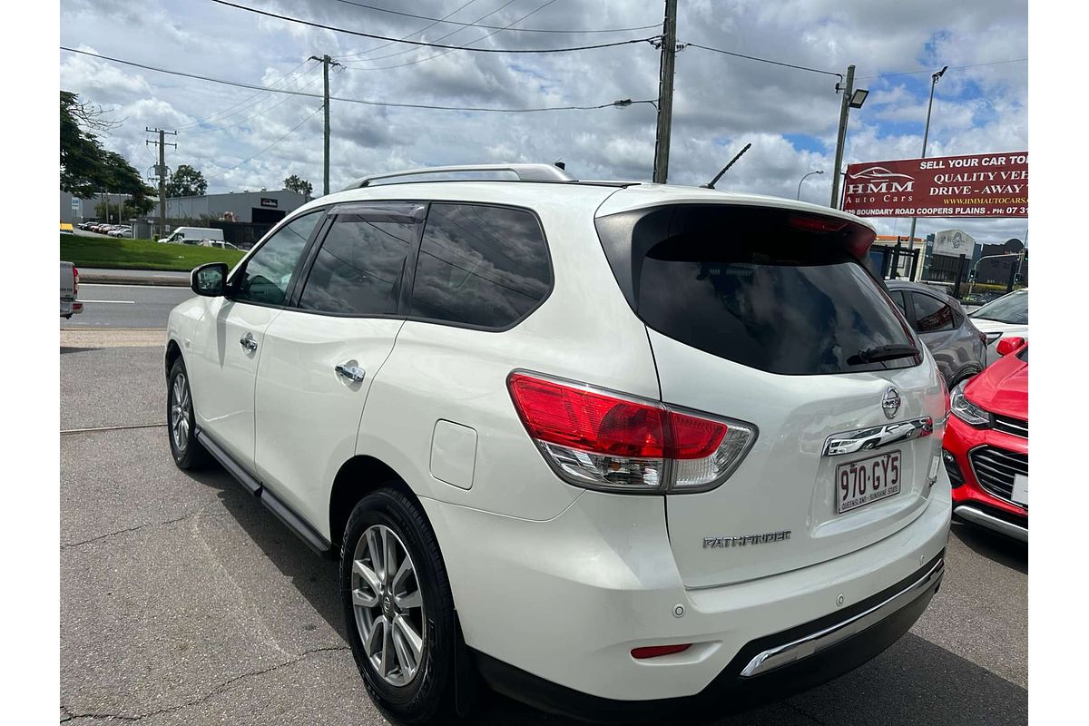2016 Nissan Pathfinder ST R52