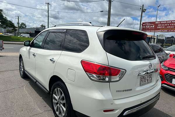 2016 Nissan Pathfinder ST R52