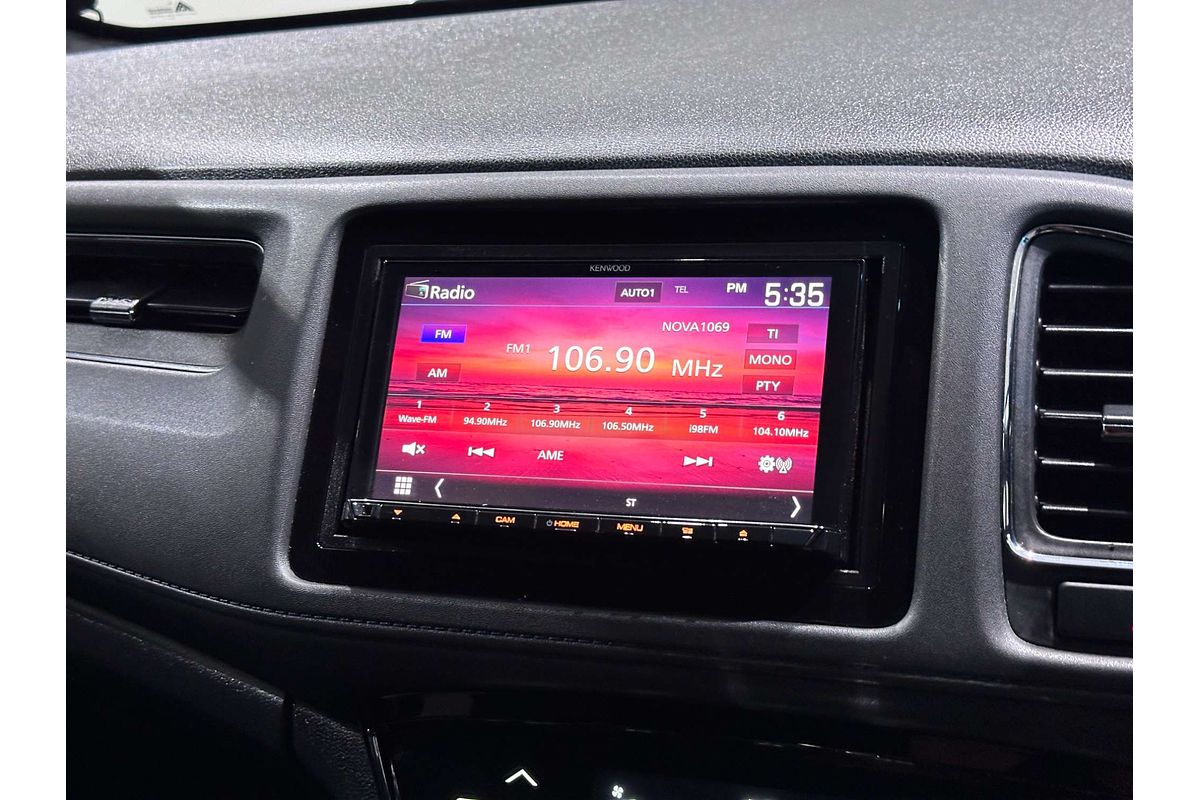 2018 Honda HR-V RS