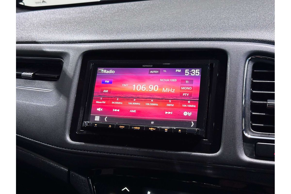 2018 Honda HR-V RS