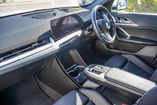 2024 BMW X1 sDrive18i U11
