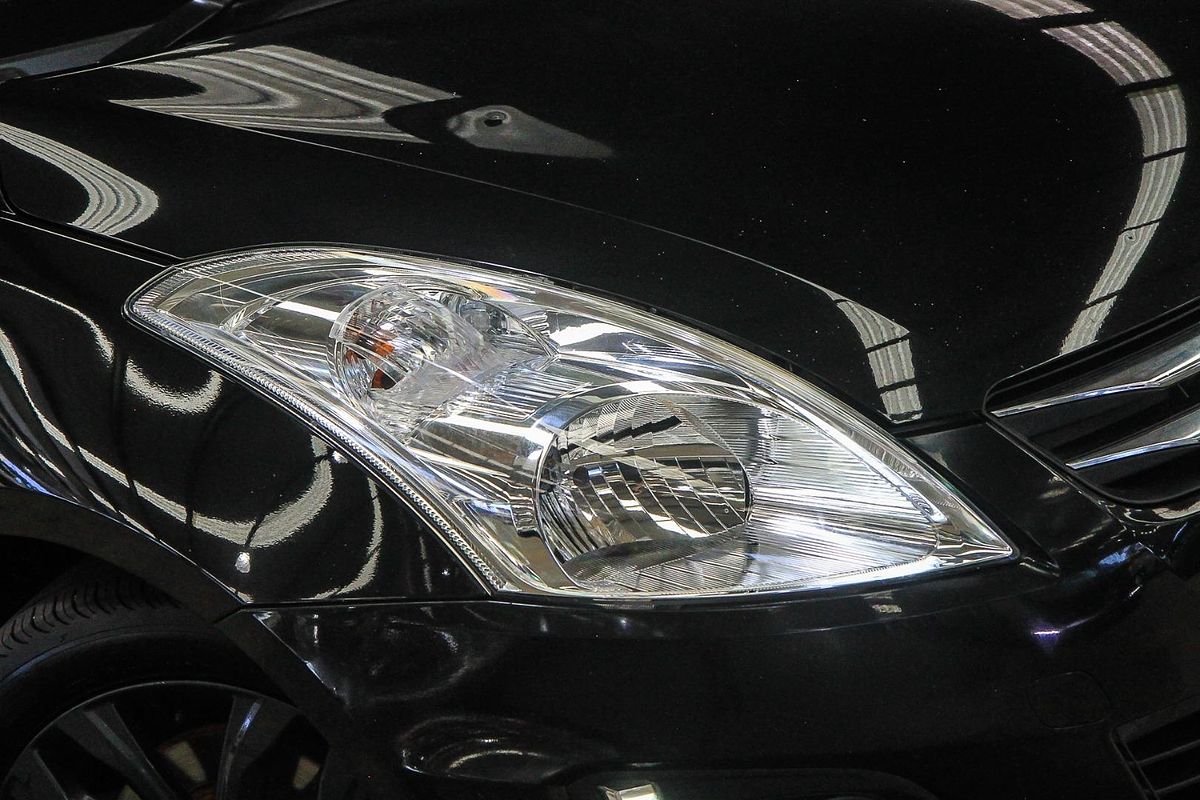 2016 Suzuki Swift GLX Navigator FZ