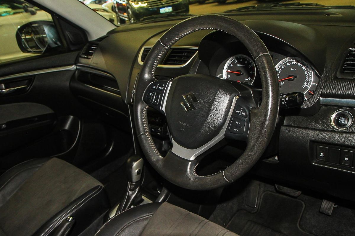 2016 Suzuki Swift GLX Navigator FZ