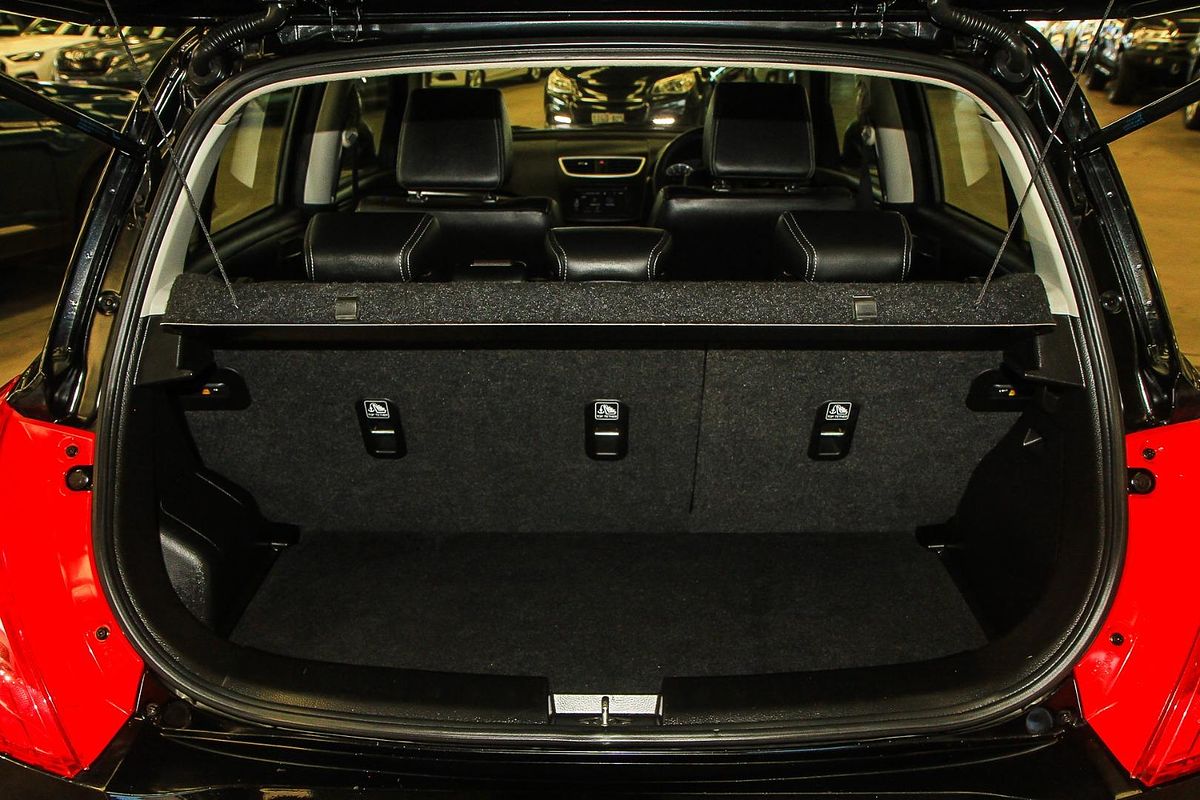 2016 Suzuki Swift GLX Navigator FZ