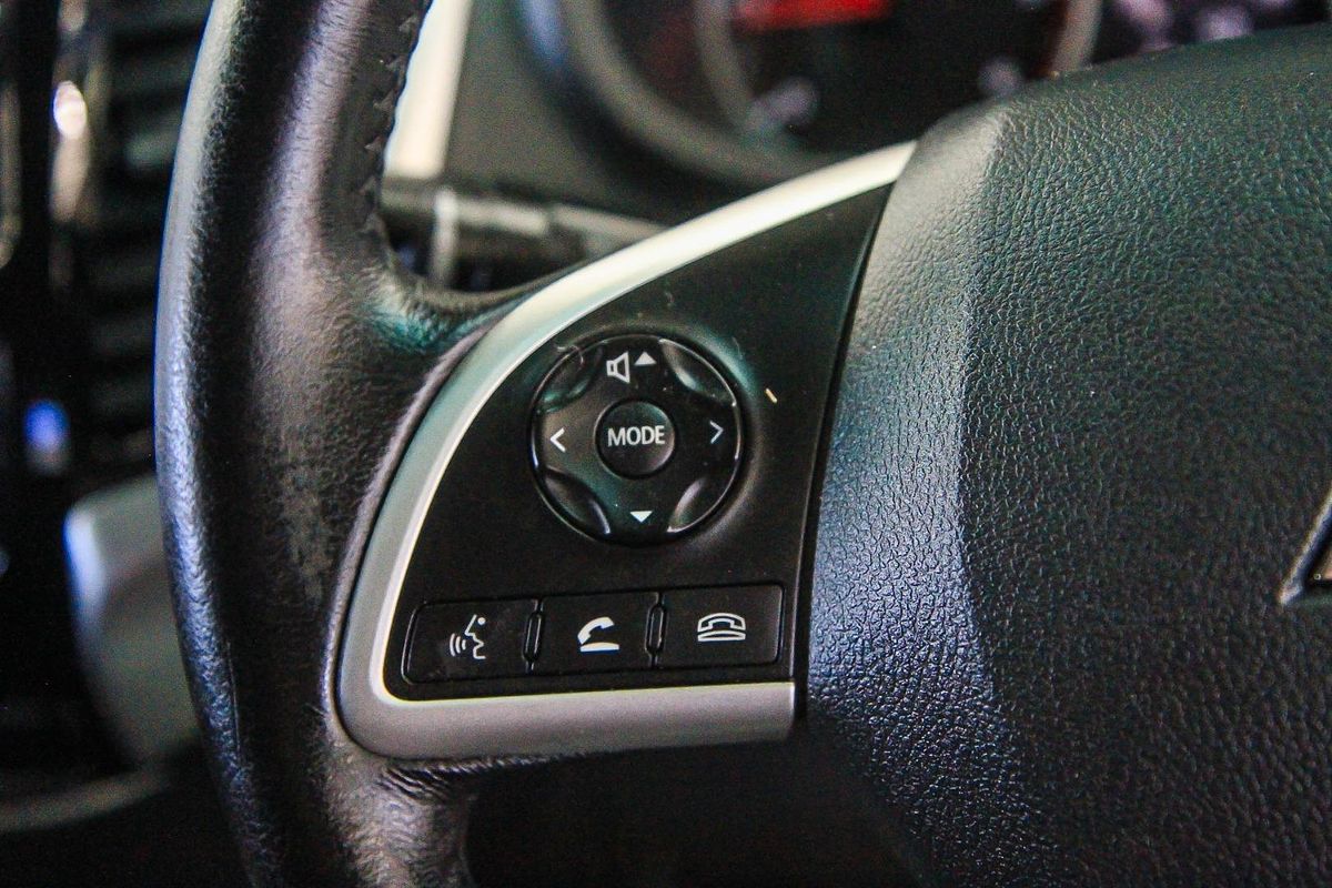 2015 Mitsubishi Triton GLS MQ 4X4