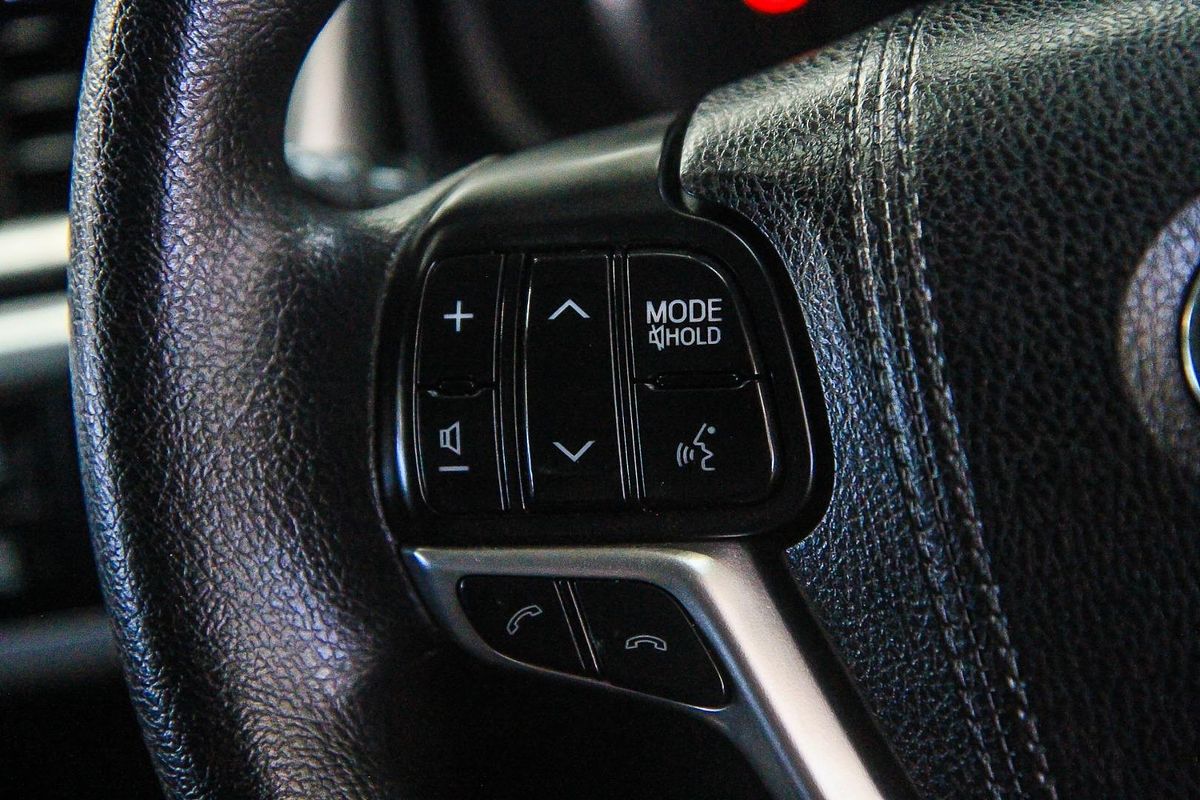 2017 Toyota Kluger GX GSU50R
