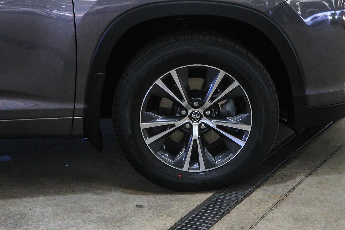2017 Toyota Kluger GX GSU50R