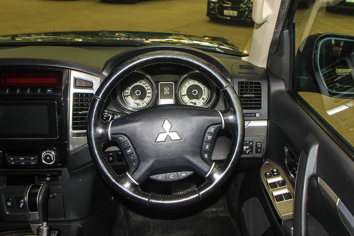 2017 Mitsubishi Pajero GLX NX
