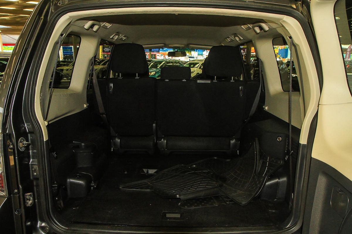 2017 Mitsubishi Pajero GLX NX
