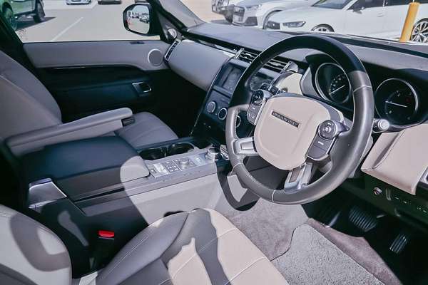2018 Land Rover Discovery TD6 SE Series 5