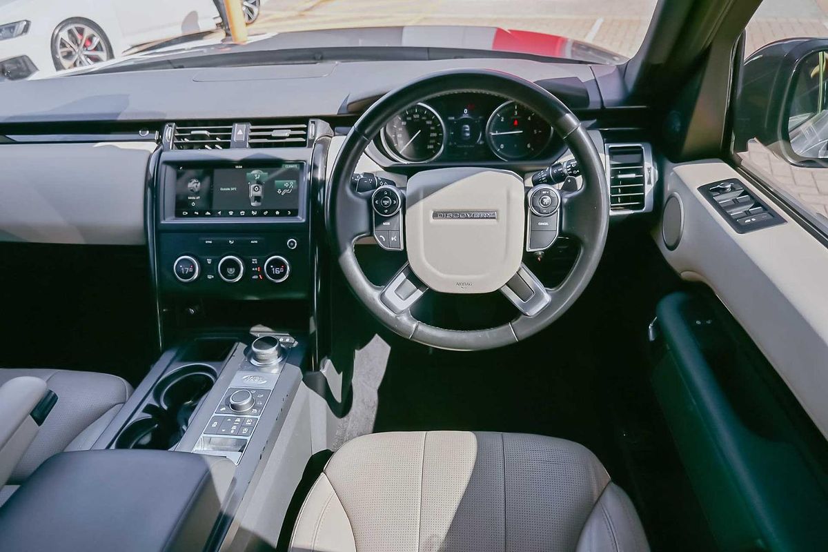2018 Land Rover Discovery TD6 SE Series 5