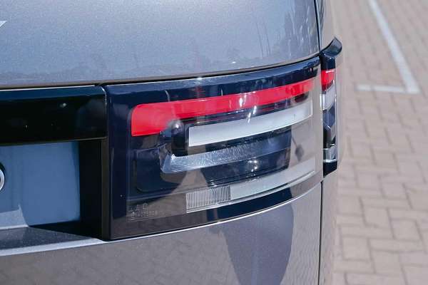 2018 Land Rover Discovery TD6 SE Series 5