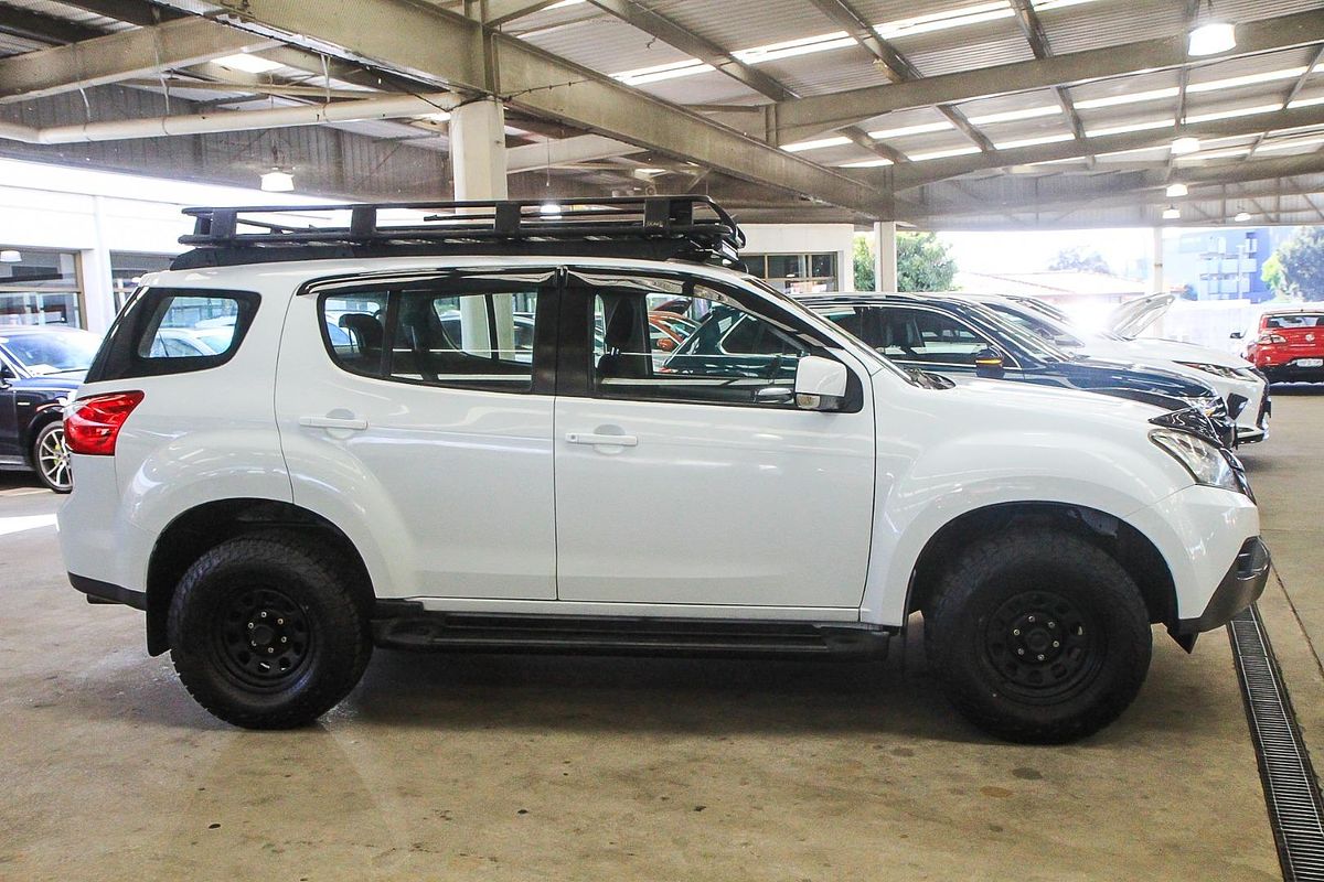 2014 Isuzu MU-X LS-M