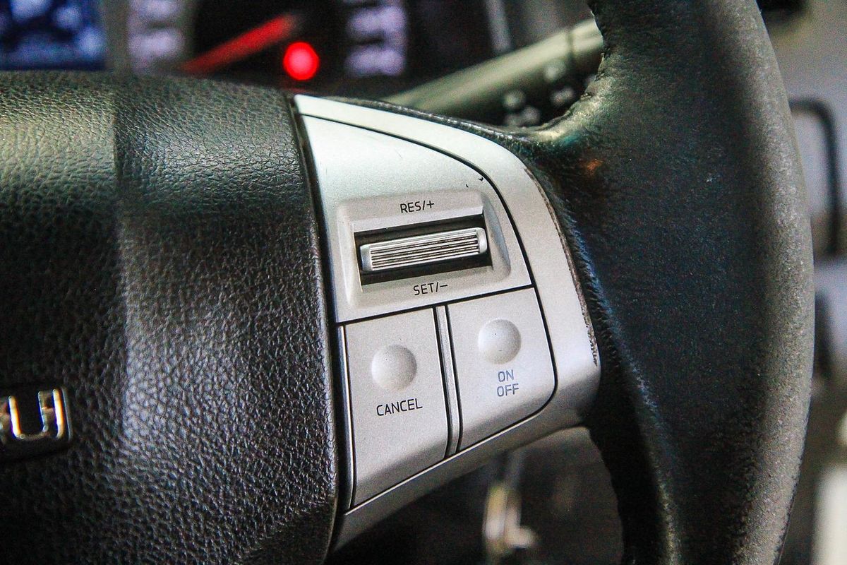 2014 Isuzu MU-X LS-M