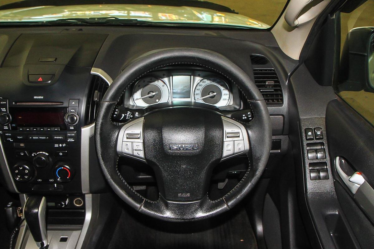 2014 Isuzu MU-X LS-M