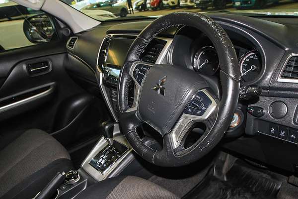 2019 Mitsubishi Triton GLS MR 4X4