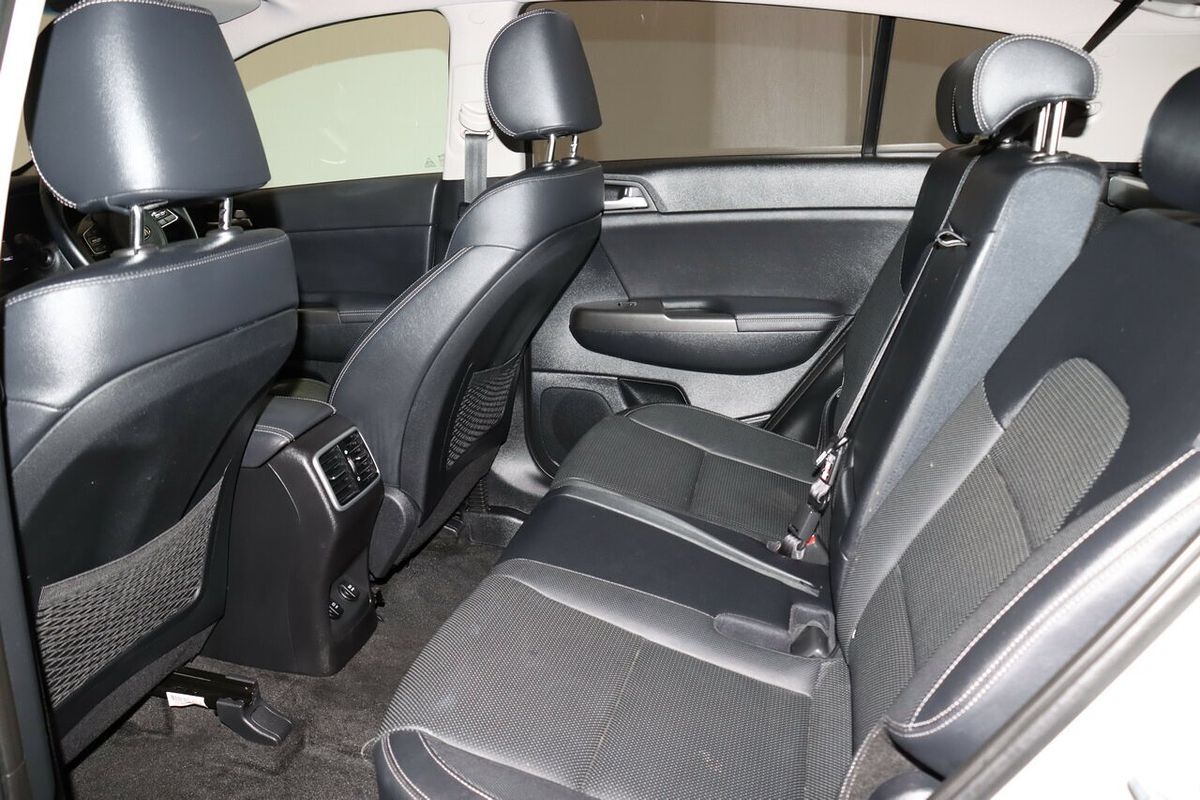 2020 Kia Sportage SX+ QL