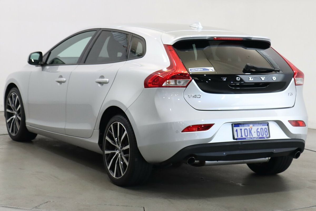 2016 Volvo V40 T3 Momentum