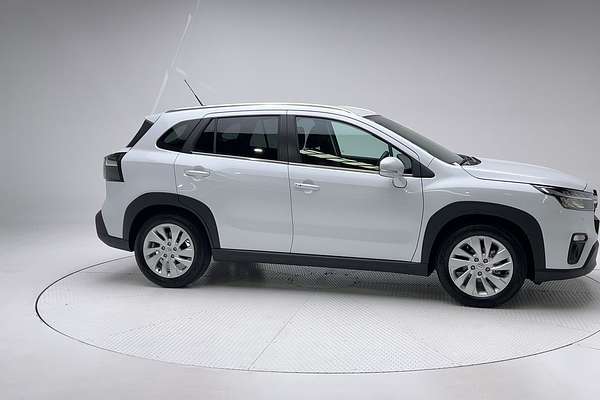 2023 Suzuki S-Cross Plus JYB