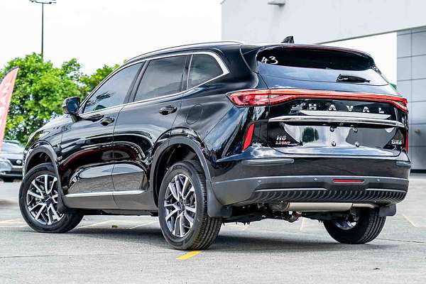 2022 GWM H6 Lux B01