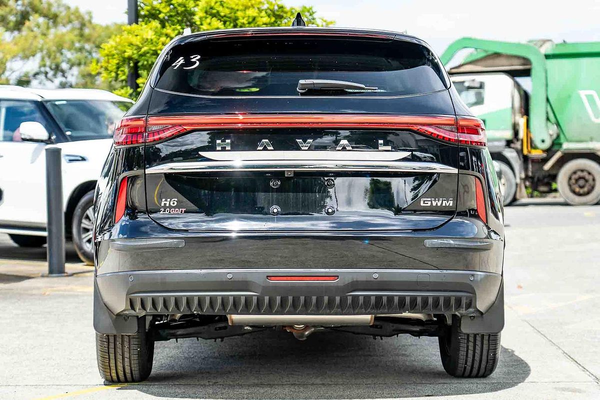 2022 GWM H6 Lux B01