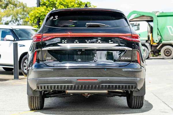 2022 GWM H6 Lux B01