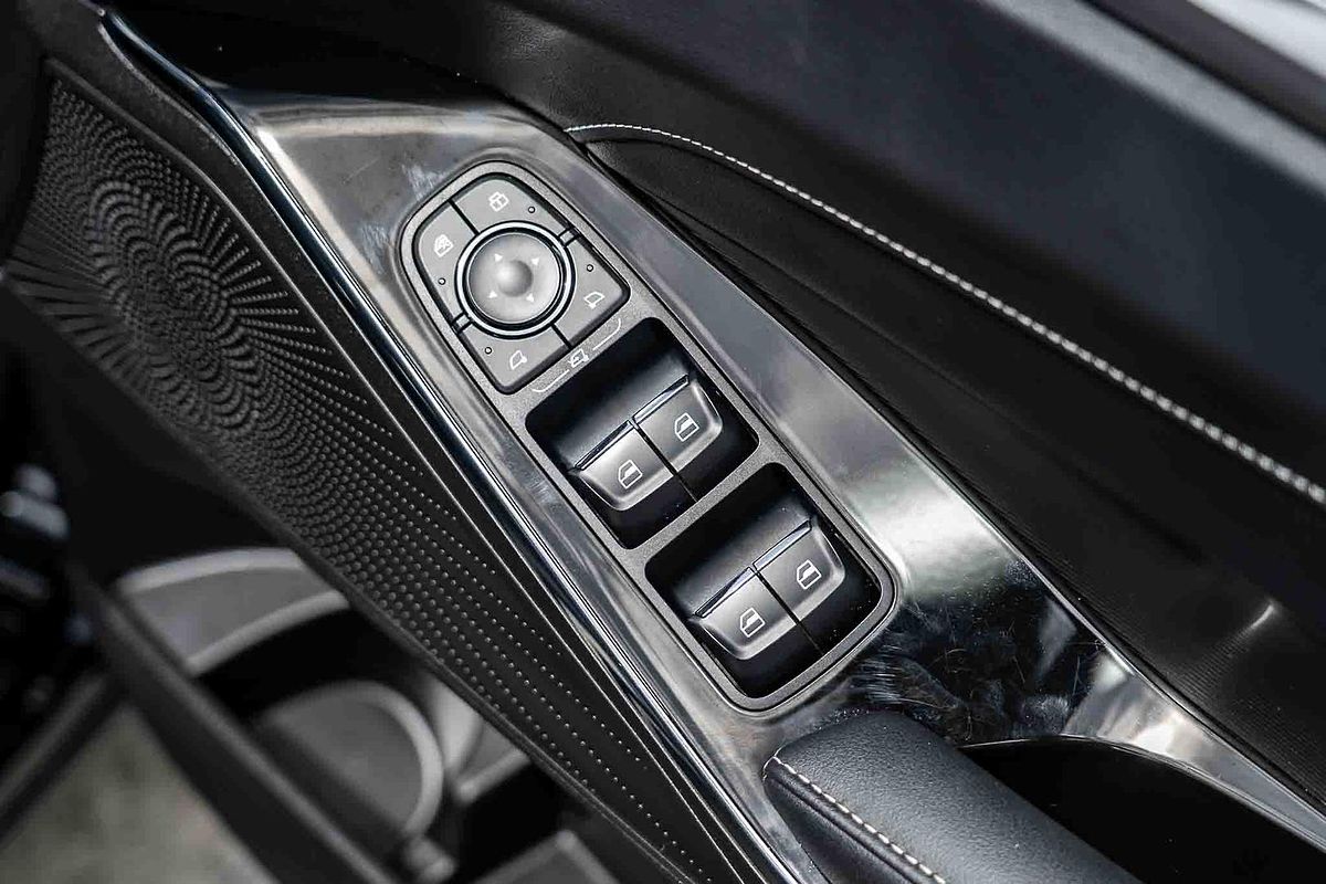 2023 GWM Haval H6 Lux Hybrid B01