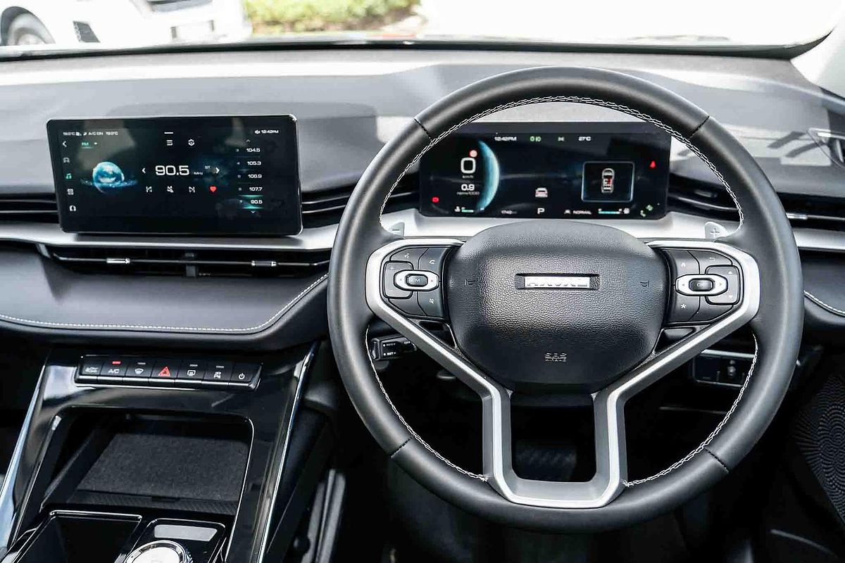 2022 GWM H6 Lux B01