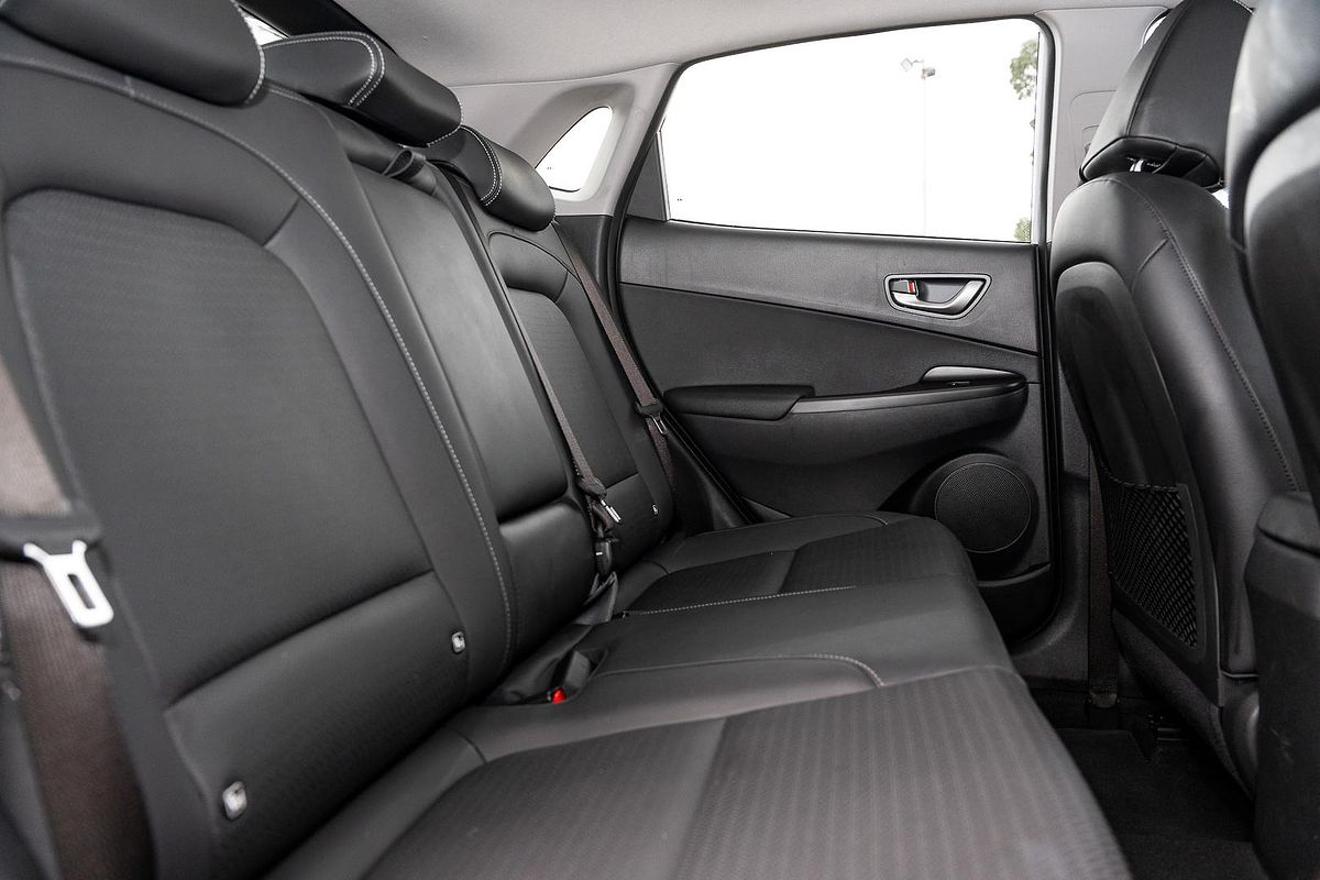 2020 Hyundai Kona Elite OS.3