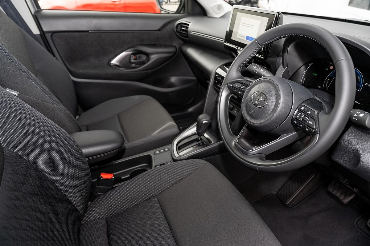 2024 Toyota Yaris Cross GX MXPJ10R