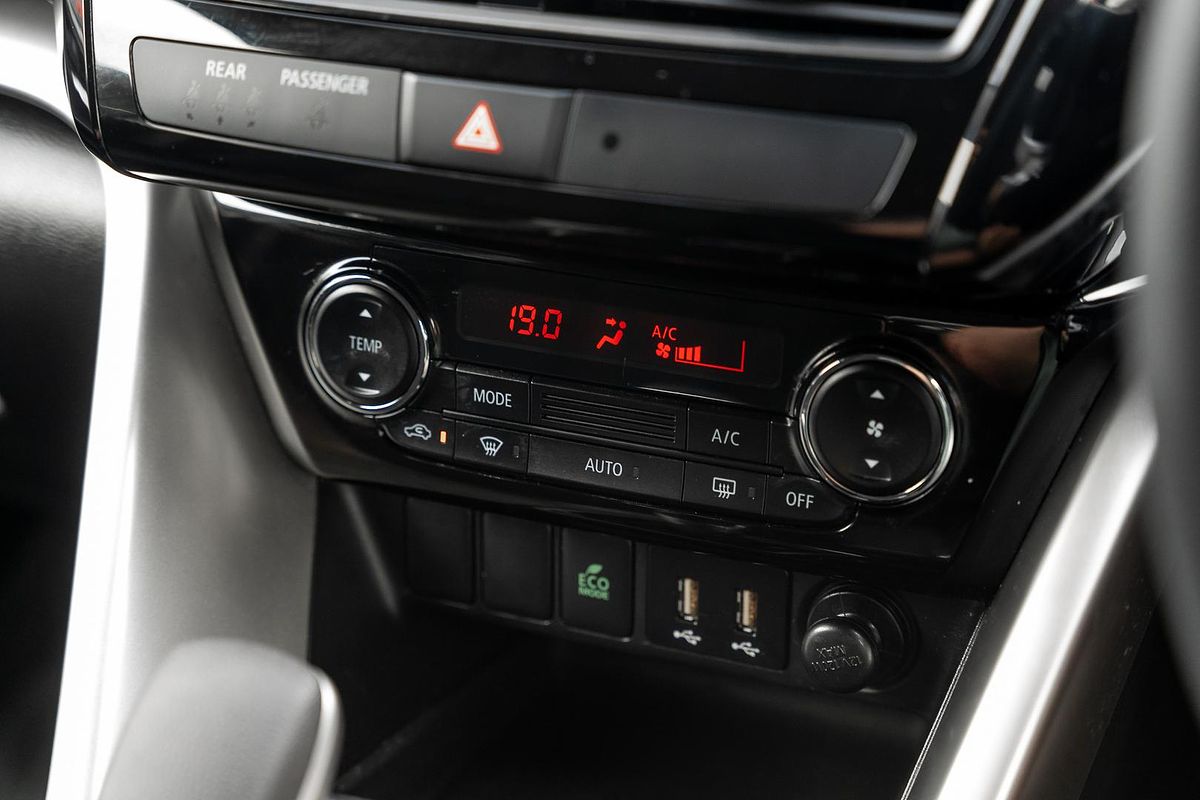 2022 Mitsubishi Eclipse Cross ES YB