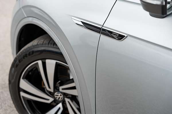 2023 Volkswagen Touareg 210TDI R-Line CR