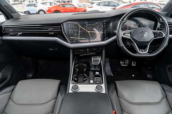 2023 Volkswagen Touareg 210TDI R-Line CR