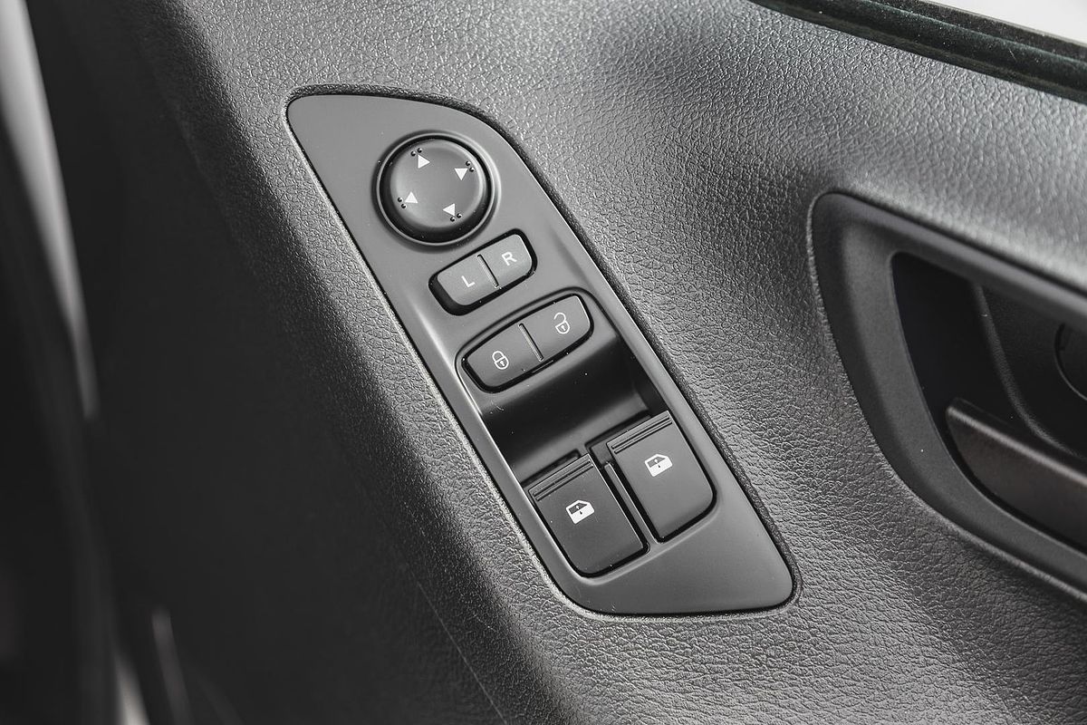 2023 LDV G10 + SV7C