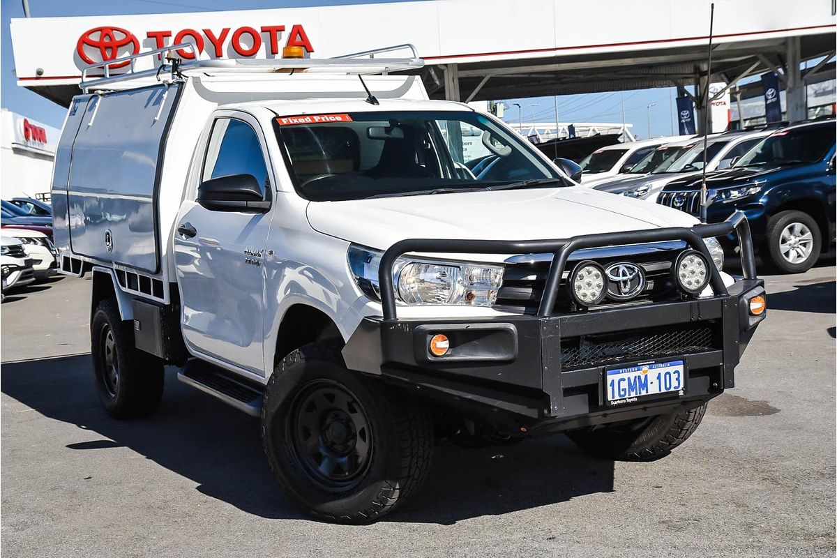 2017 Toyota Hilux SR GUN126R 4X4