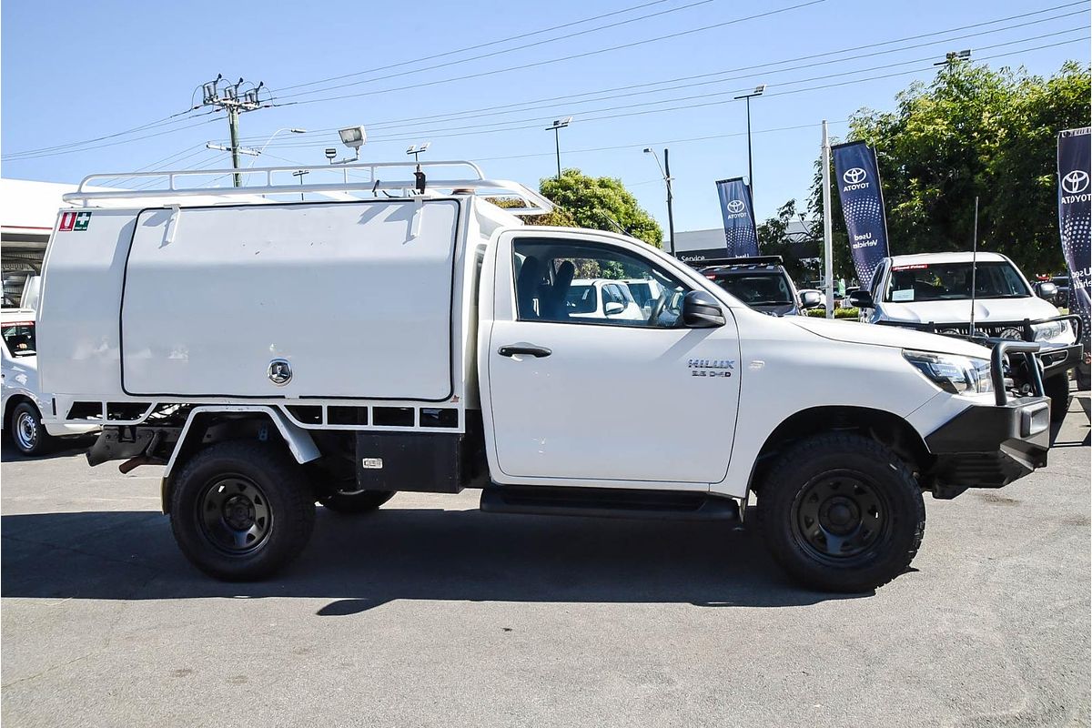 2017 Toyota Hilux SR GUN126R 4X4
