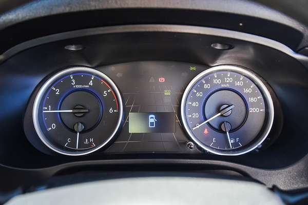 2017 Toyota Hilux SR GUN126R 4X4