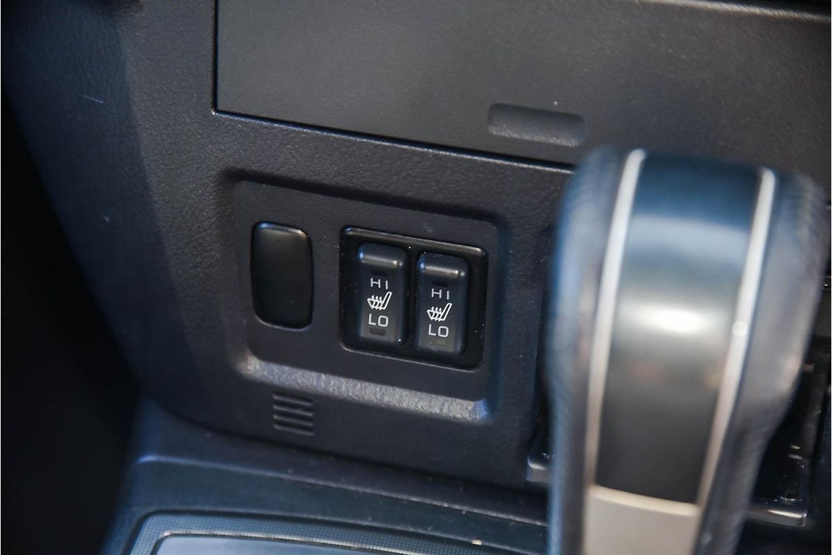 2007 Mitsubishi Pajero VR-X NS