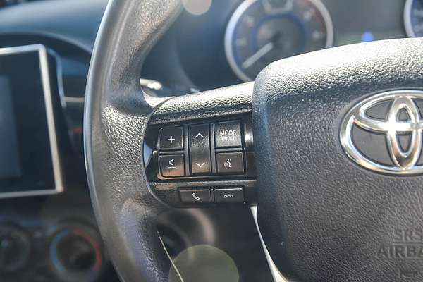 2017 Toyota Hilux SR GUN126R 4X4