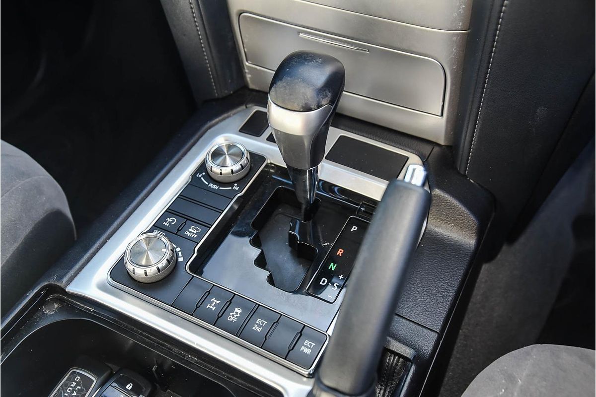 2020 Toyota Landcruiser GXL VDJ200R