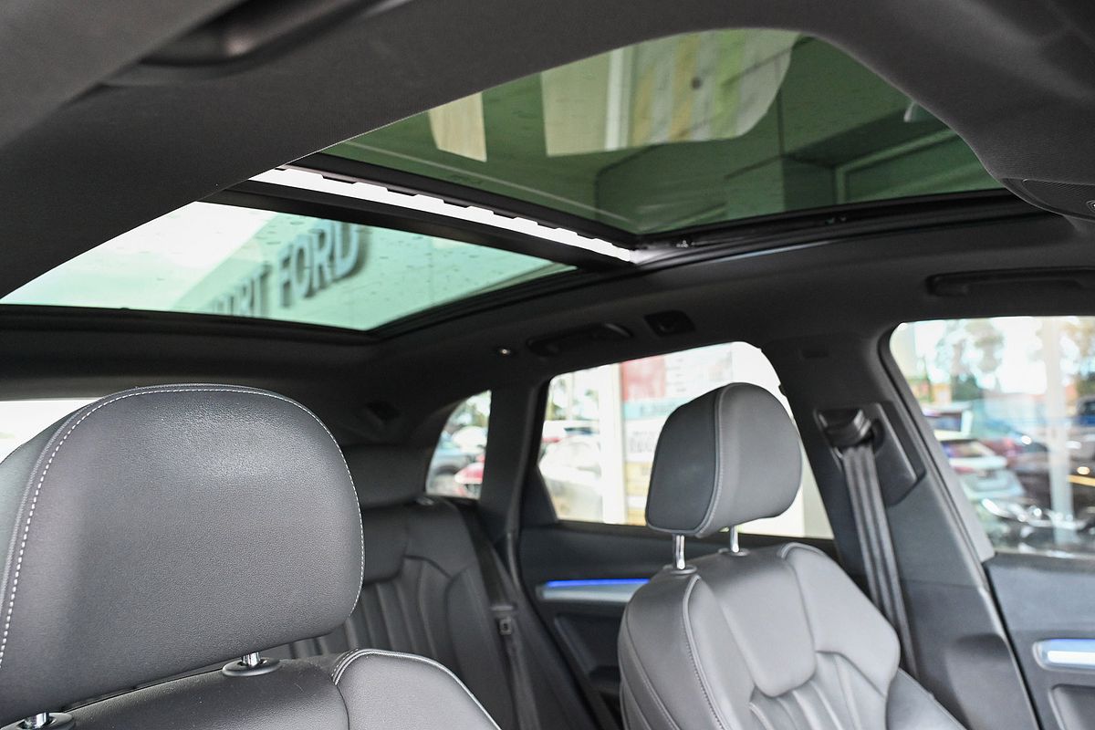 2021 Audi Q5 45 TFSI Sport FY