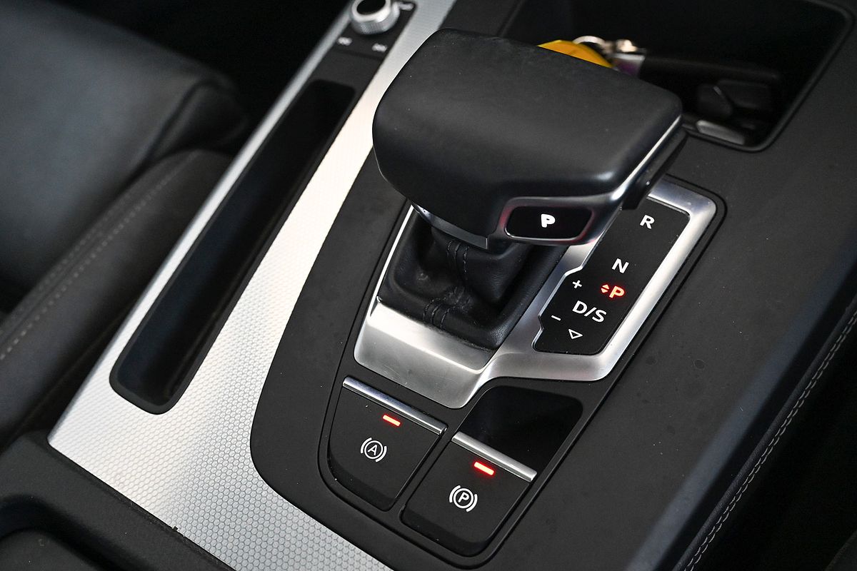 2021 Audi Q5 45 TFSI Sport FY