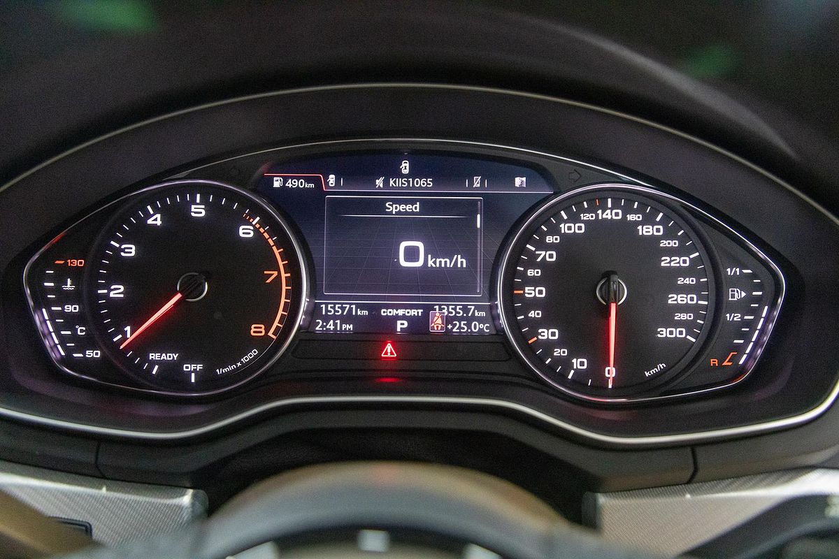 2019 Audi A4 40 TFSI S line B9